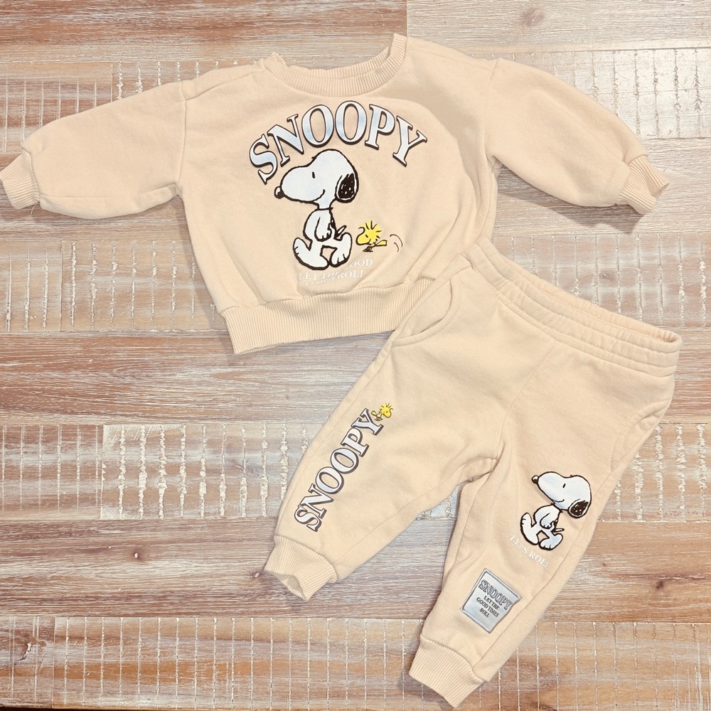 Peanuts Snoopy Baby Sweatpants Joggers and sweatshirt Set